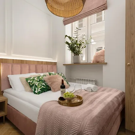 Movo Prestige Old Town Apartment Варшава Екстер'єр фото
