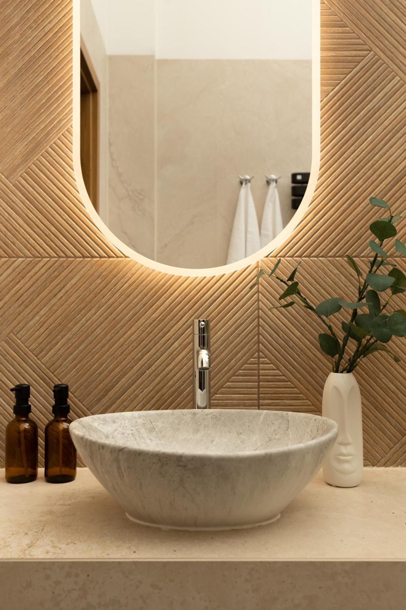 Апартаменти Movo Prestige Old Town *