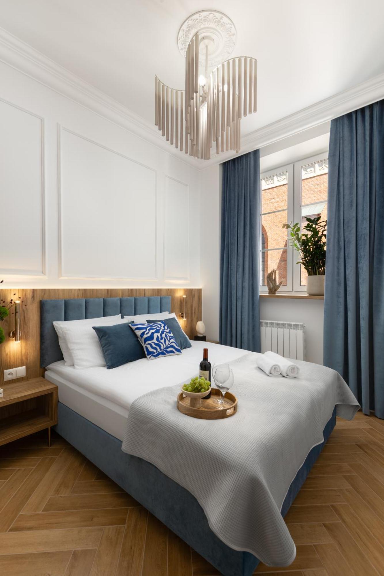 Movo Prestige Old Town Апартаменти